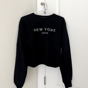 Brandy Melville New York SoHo Crop Crewneck